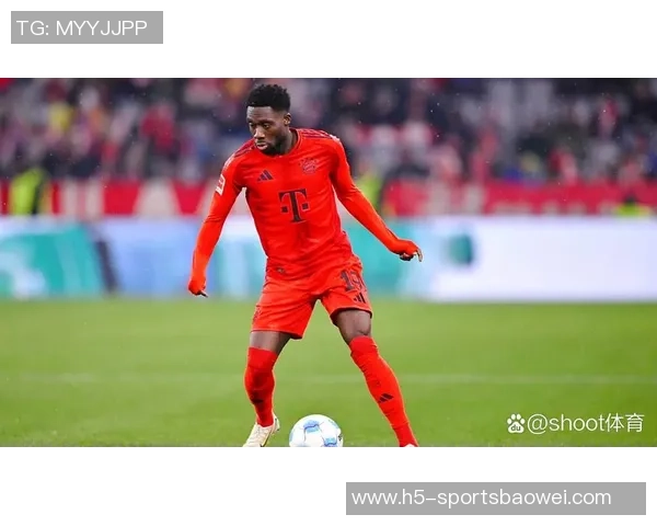 戴维斯恢复训练进展顺利预计很快回归拜仁合练